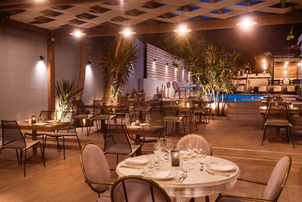 Indigo Suites Collection Adults Only