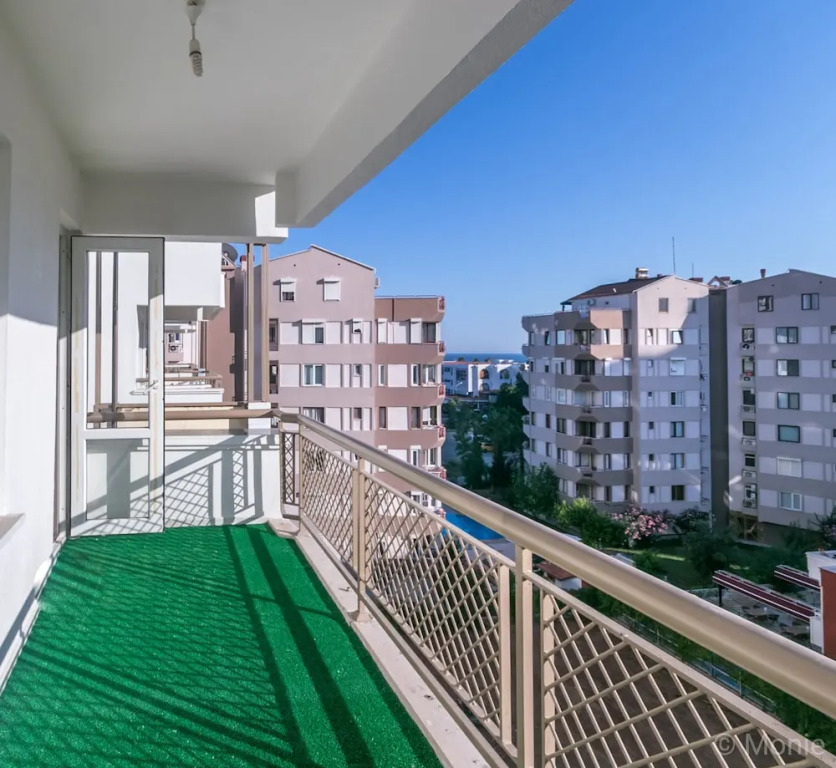 Lara Park Suites