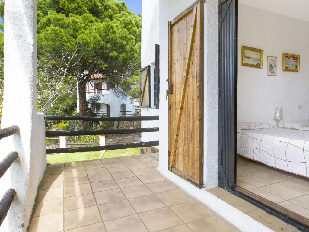 Inviting Holiday Home In Lloret De Mar With Pool