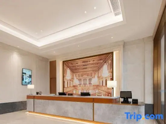 Vienna Hotel (Fuzhou Minhou Qingkou Automobile Town)