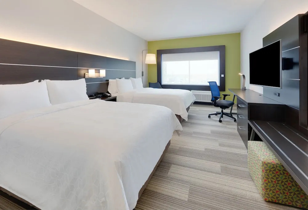 Holiday Inn Express Kermit