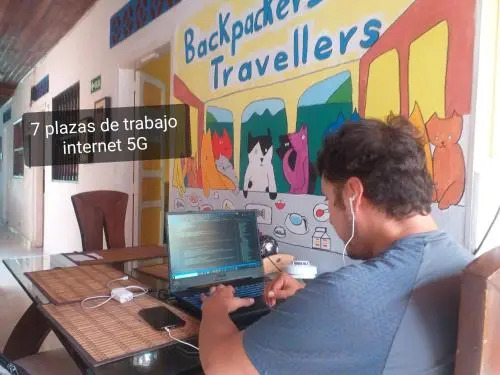 Backpackers And Travellers Hostel