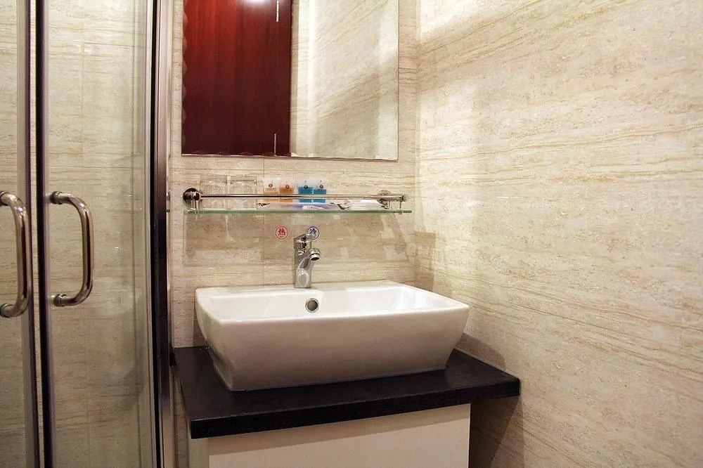 Shanghai Yingkai Hotel