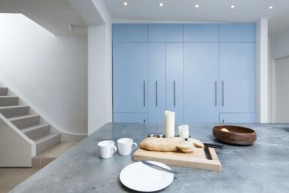 Stylish and Spacious 2BR House in Hammersmith