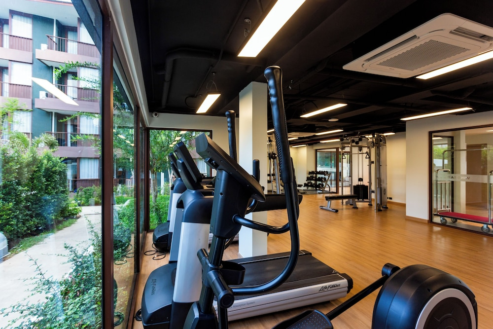 Prime Location Condo Pool Gym Sauna C270