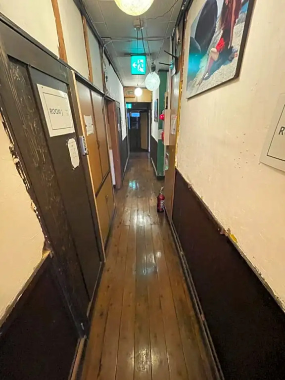 Air Osaka Hostel