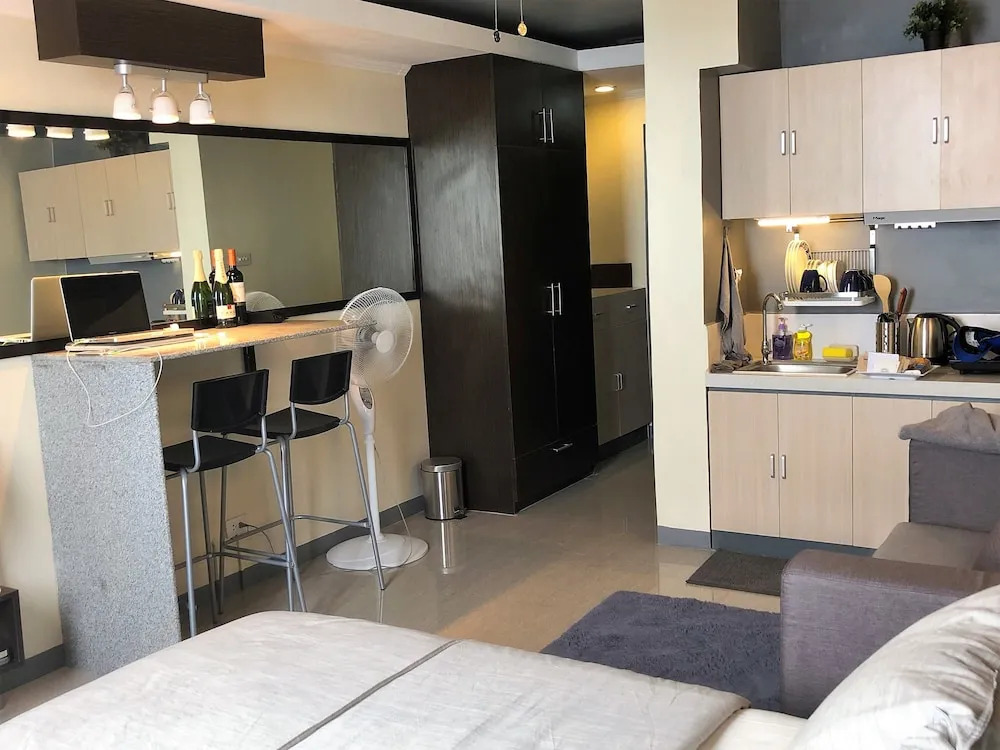 Cozy Studio Apartment