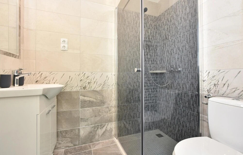 Awesome Home in Seget Donji With Sauna, Wifi and 2 Bedrooms