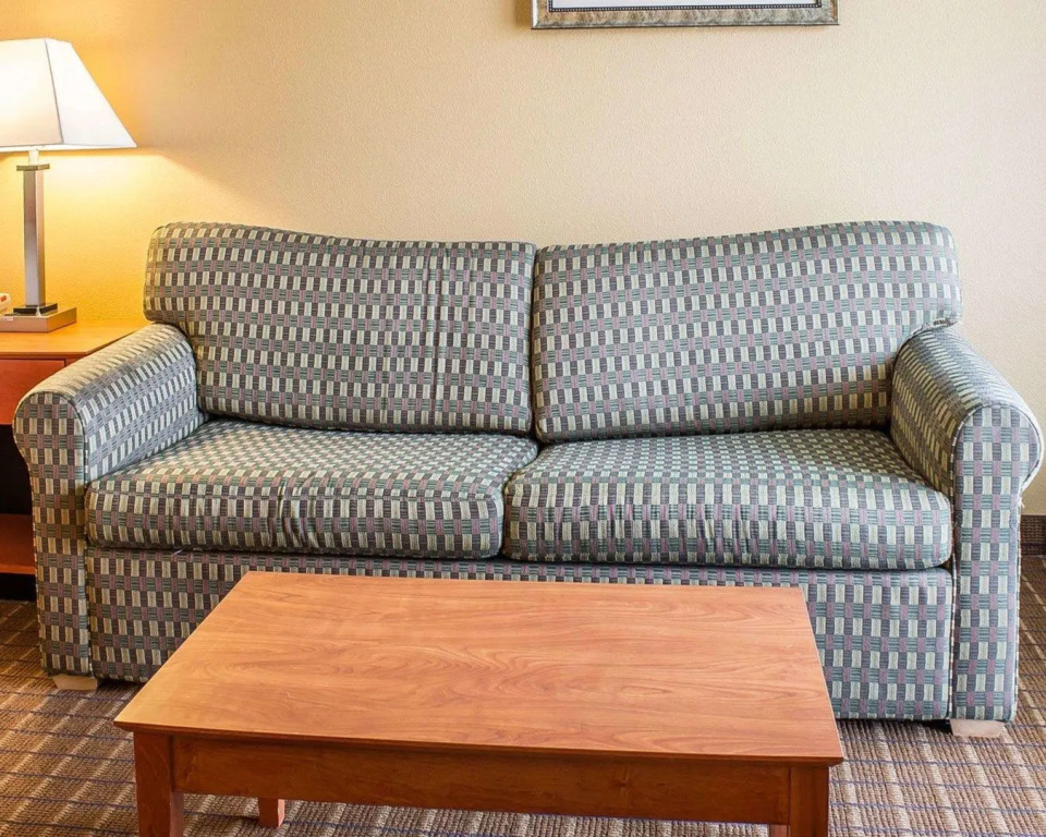 Wilkes-Barre Inn & Suites