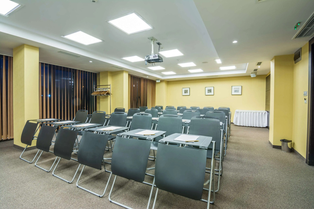 Best Western Plus Olives City Hotel