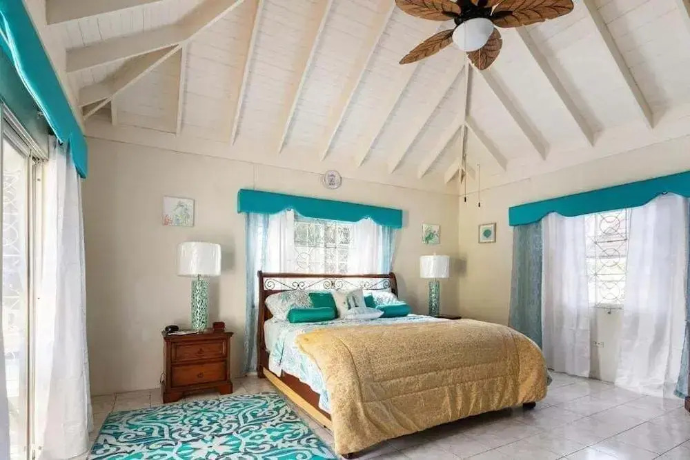 Ironshore SugarMill Villa w Private Pool villa