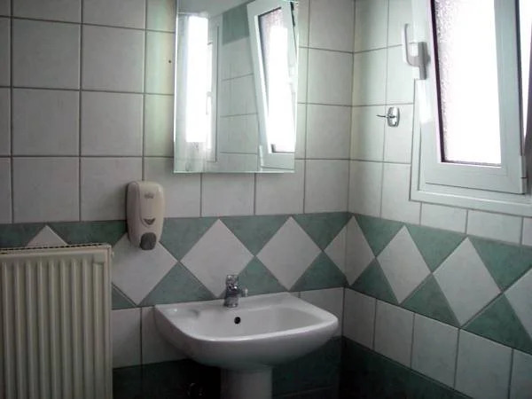 Tsironis Rooms
