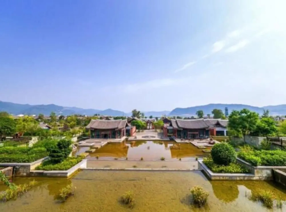 Langzhong Hirizon Hotel