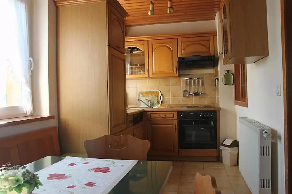 Ferienanlage Zum Silberstollen 2 Häuser am Berg Polderhof und Weißeritzhütte