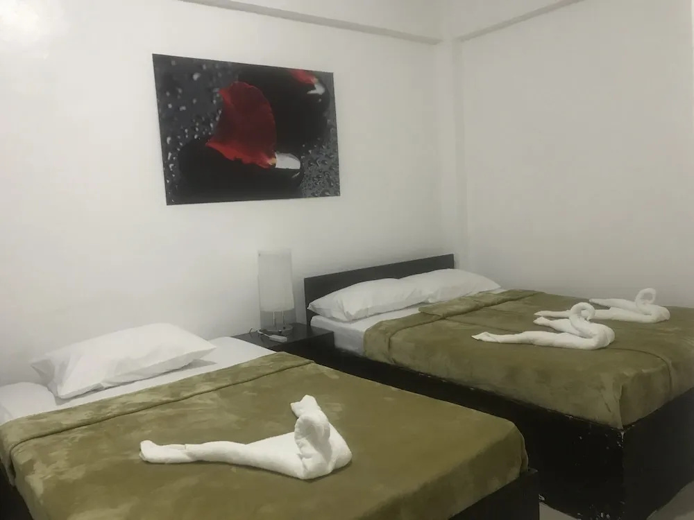 4Cs Tourist Lodge