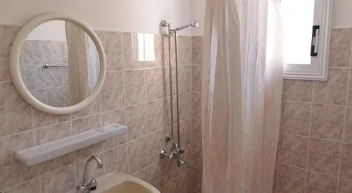 Chrysafinia Hotel Apts