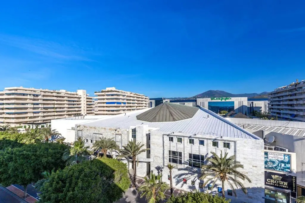 Sea View Puerto Banús Apt Sauna + Parking - Rdr165