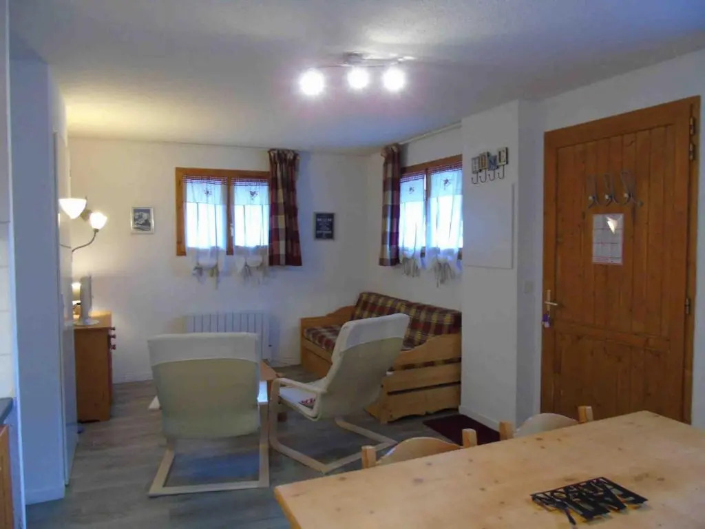Appartement Valfréjus, 2 pièces, 6 personnes - FR-1-561-80