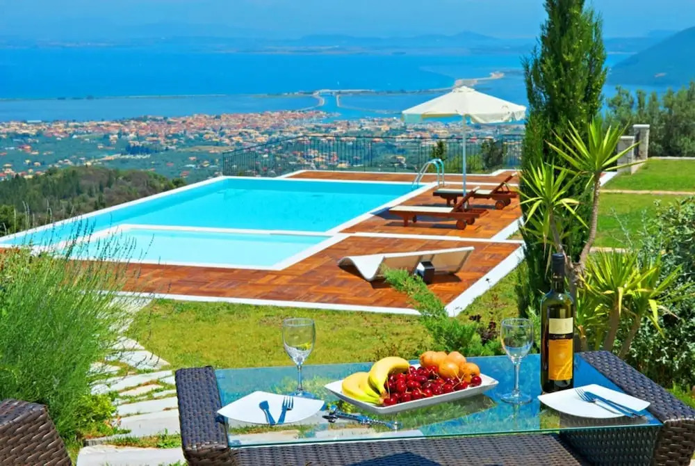 Beautiful 2 Bedroom Villa With Private Pool on the Island os Lefkada