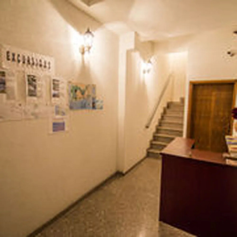 Luccia Apartments- Very Central Cozy Condo