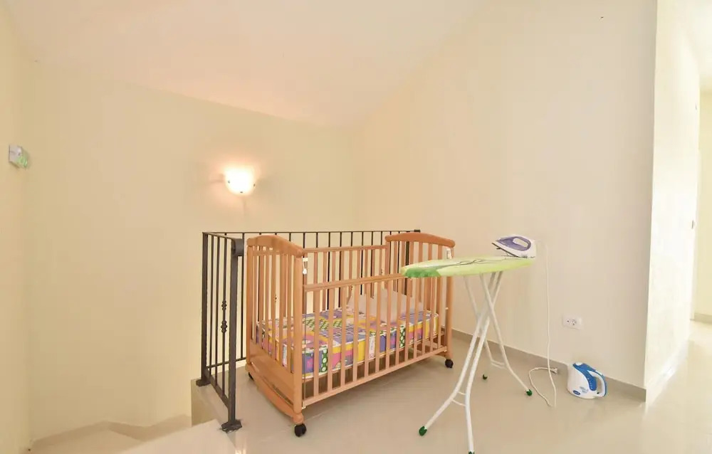 Beautiful Home in Gornji Tucepi With Wifi and 3 Bedrooms