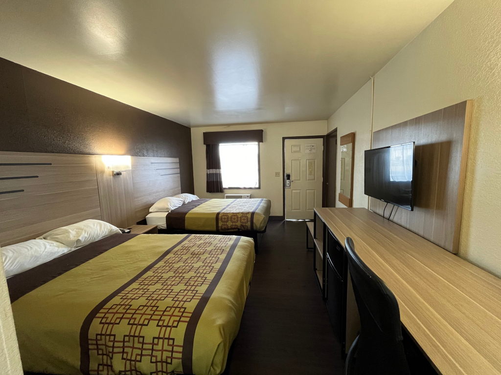 Budget Inn