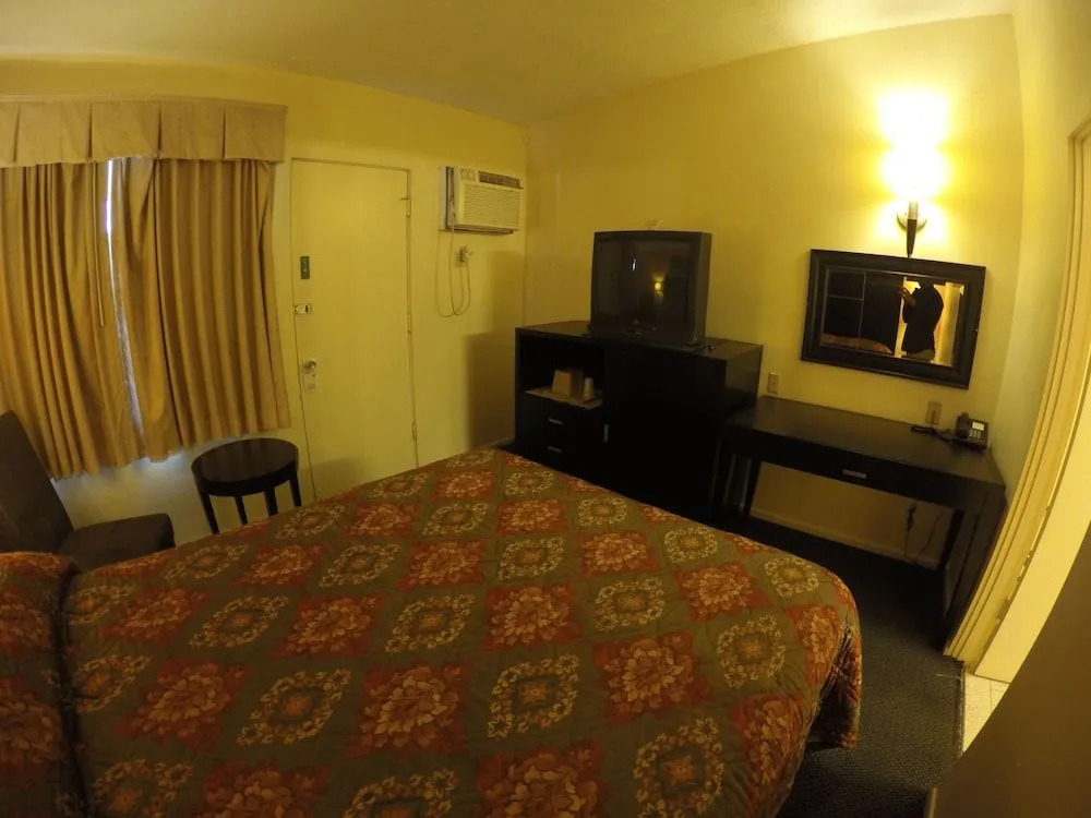 Indio Holiday Motel