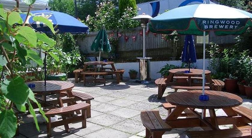 The Wheatsheaf Inn