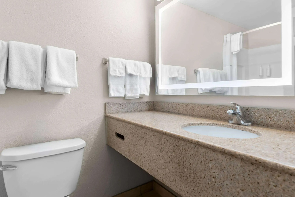 Days Inn by Wyndham Albany SUNY
