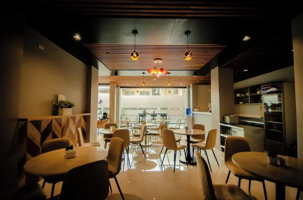 Rudhil's Place Hotel