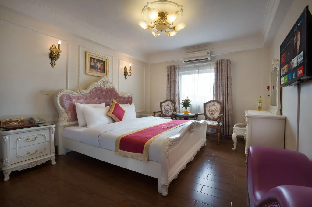 Super OYO Capital O 1173 Le Grand Hanoi Hotel - The Ruby