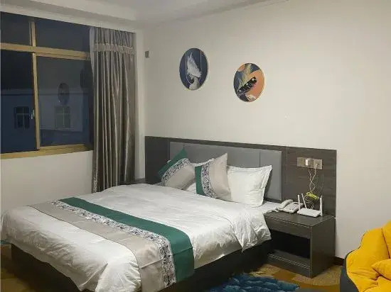Yulongju Homestay