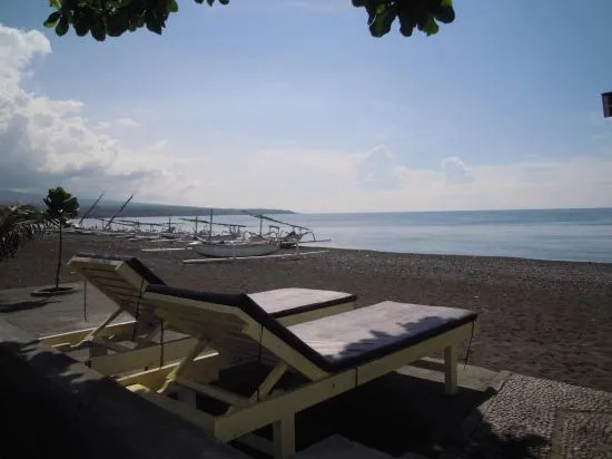 Volcano Beach Bungalows