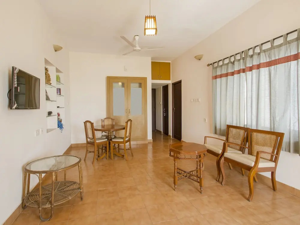 OYO 12433 Home Sea View 2BHK Near Rock Beach