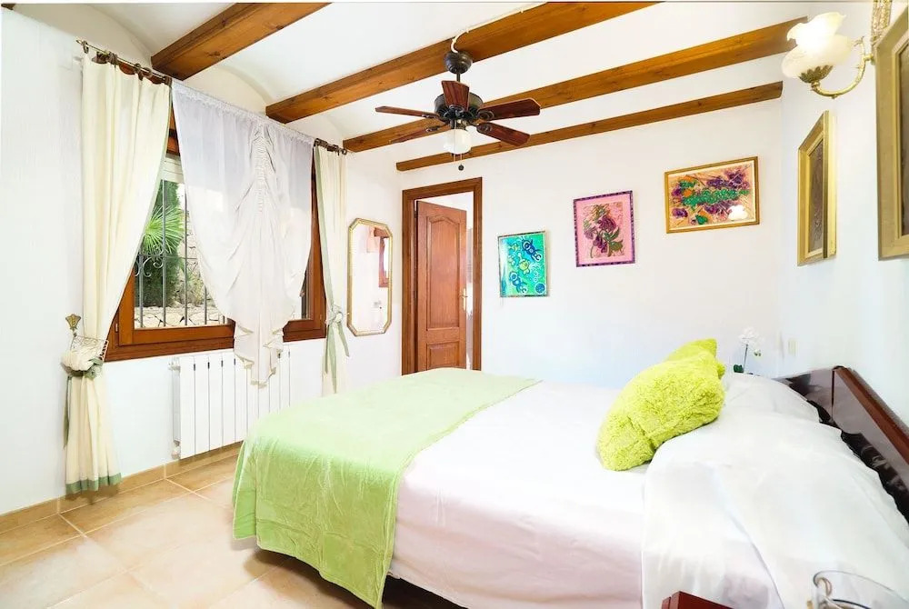 Book It Villa Ballerina