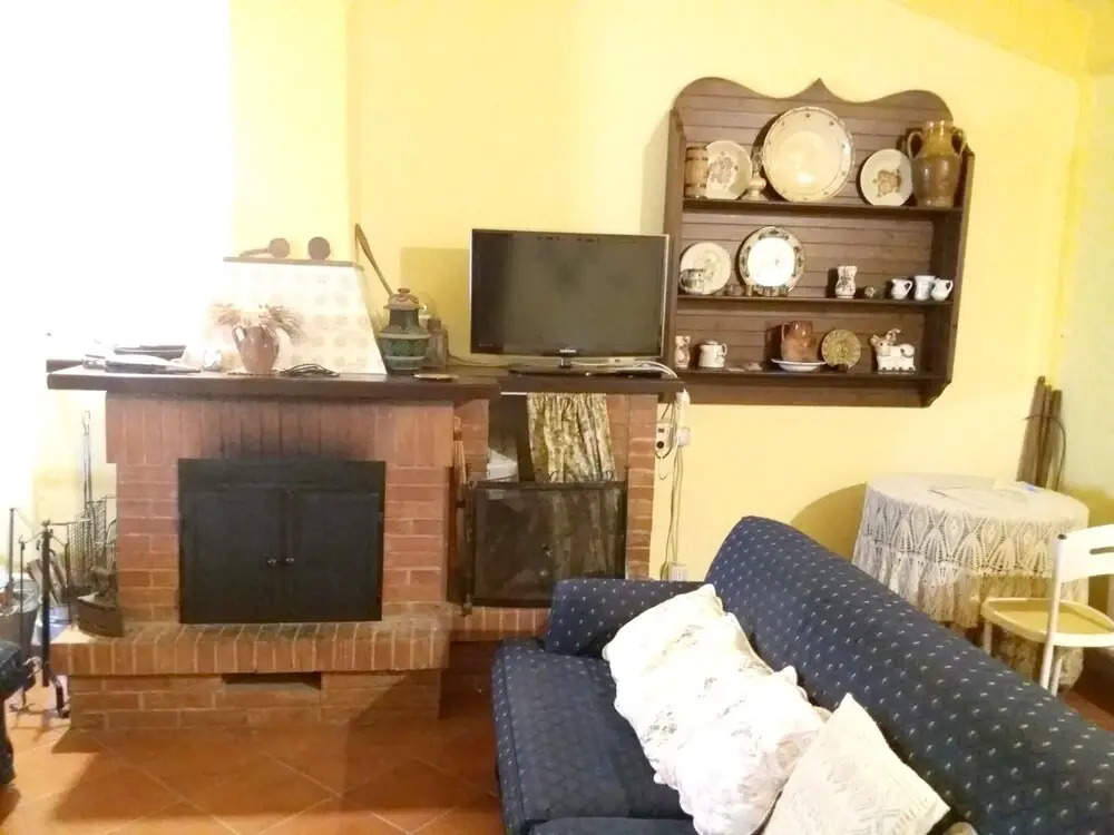 House With 2 Bedrooms in Acerenza, With Wonderful Mountain View and Furnished Garden