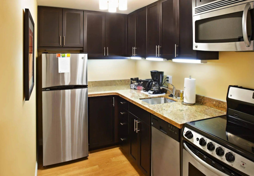 TownePlace Suites by Marriott Mississauga-Airport Corporate Centre