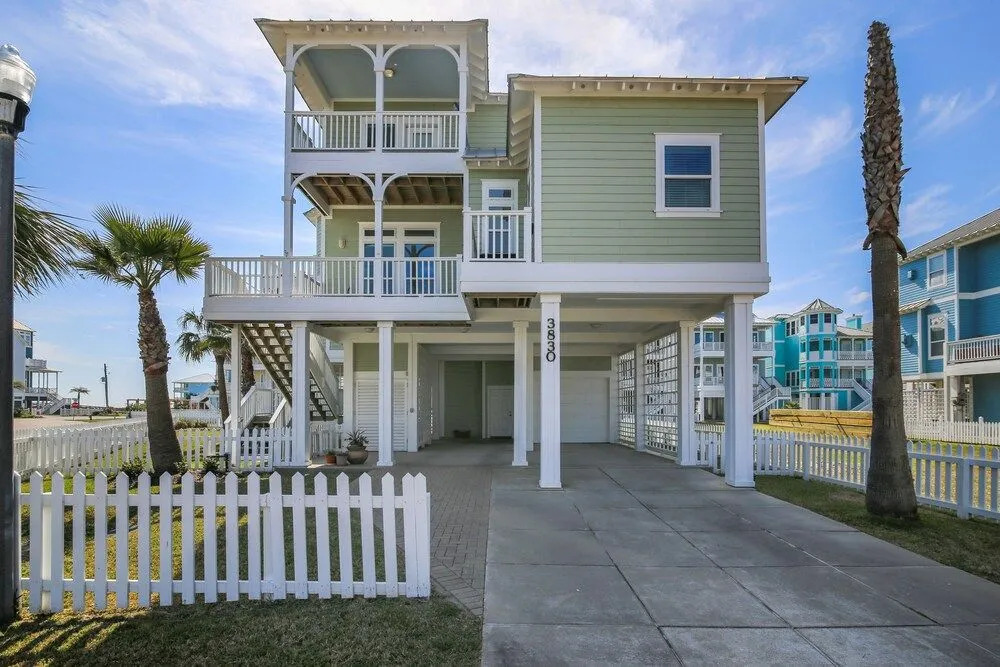 Seafoam House