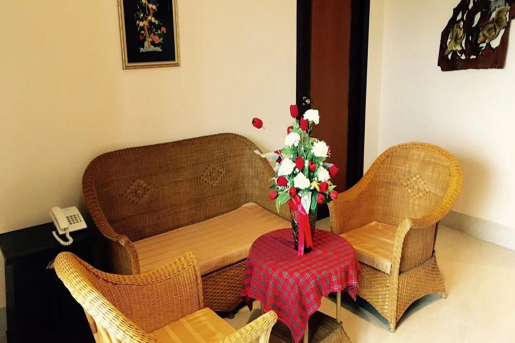 Rayong Lanna Hotel