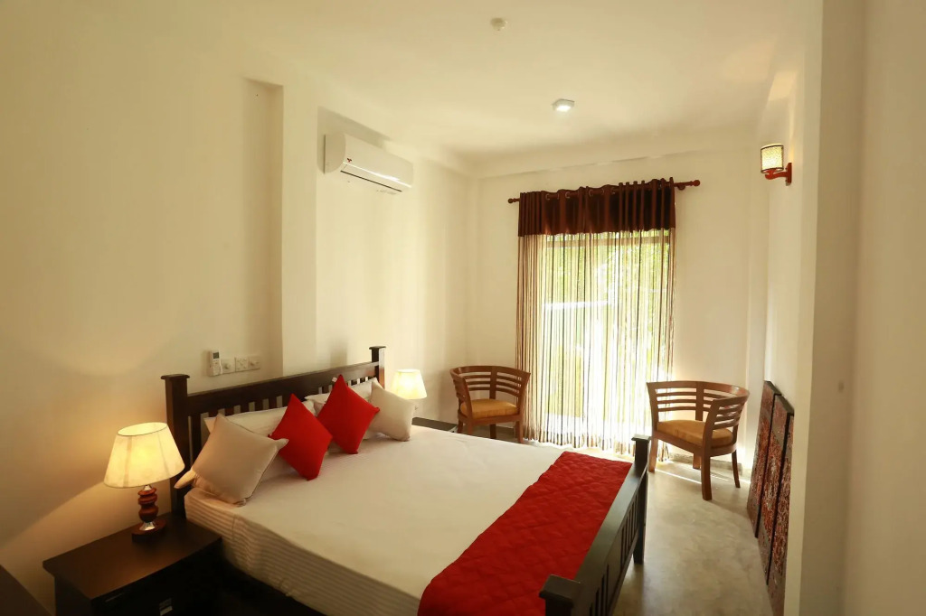 River Breeze Villa Bentota