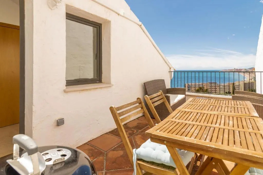 Torreblanca 4BDR Townhouse with Stunning Views