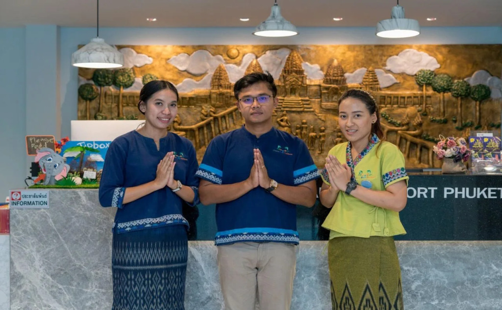 Peace Blue Naiharn Naturist Resort Phuket SHA Extra Plus