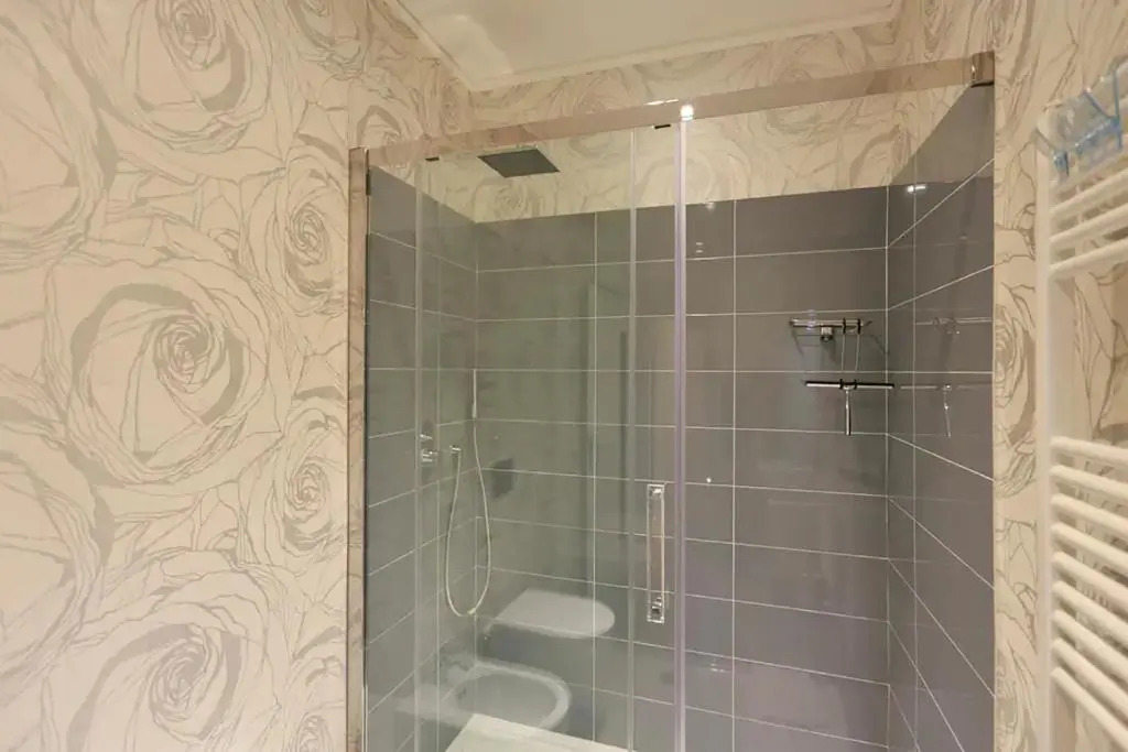 Opera 19 Luxury Apartment