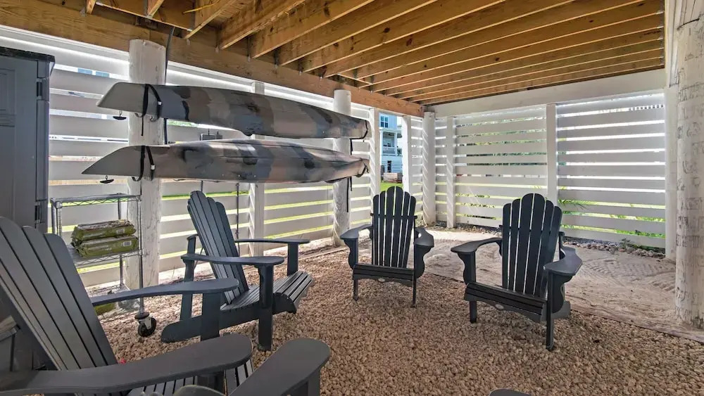 4BR Home With Deck & Grill Fun + Free Attraction Tickets!