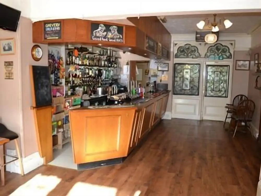 The Sandrock Lynton