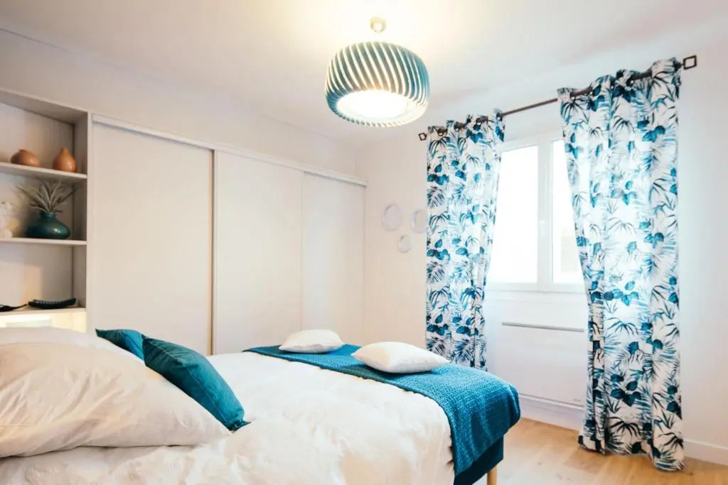 The Rhuys - Cosy-balcony with superb Loire view - all on foot - Parking