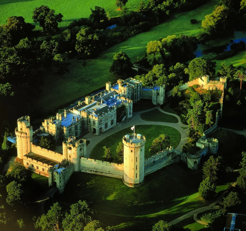 Warwick Castle Hotel & Knights Village