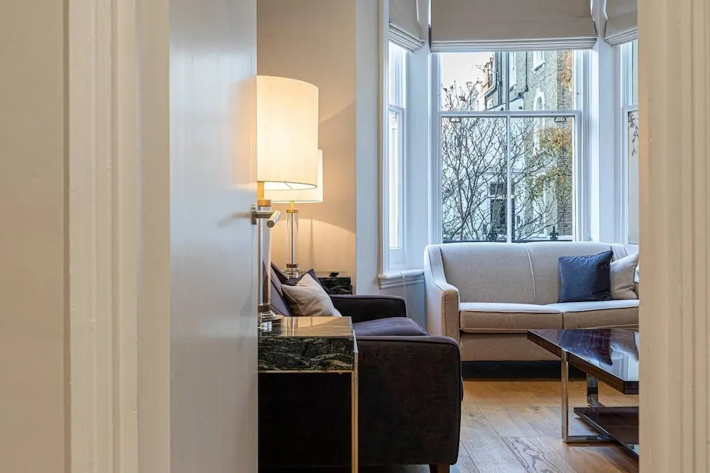 Elegant 1-bed flat at the heart of Kensington