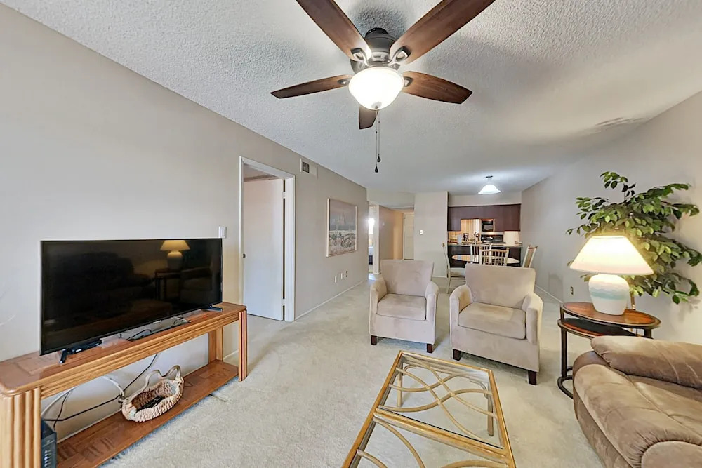 Winfield Place Condo w/ Pools & Walkable Locale! condo