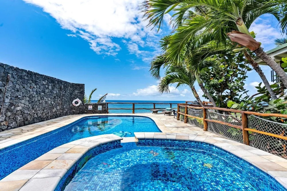 Big Island Private Home Alii Drive 6596 3 Bedroom Home